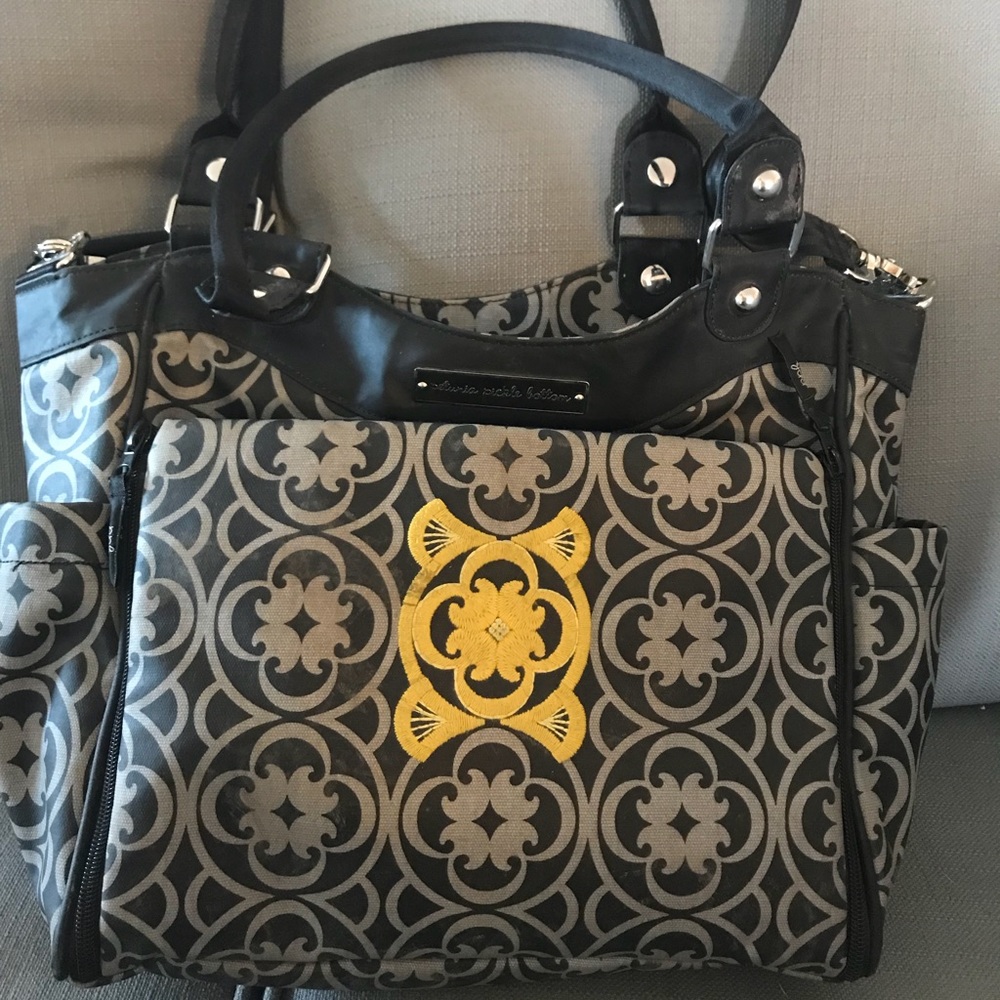 Petunia Pickle Bottom Carryall